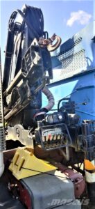 RENAULT PREMIUM 210 — foto 23